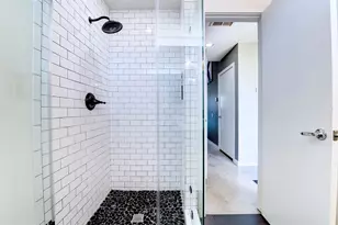 3050 Commerce St, Houston, TX 77003 - Photo 18