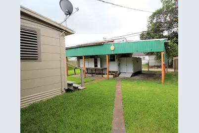 301 19th Avenue N, Texas City, TX 77590 - Photo 18