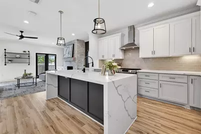 3323 Cornell Street, Houston, TX 77022 - Photo 2