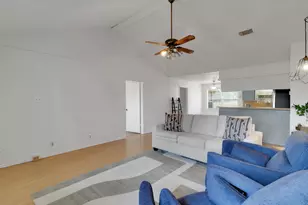 61 Campfire Cir, Coldspring, TX 77331 - Photo 6