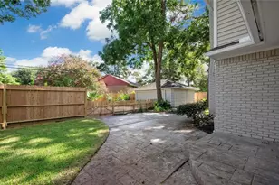 5026 Saxon Dr, Houston, TX 77092 - Photo 28