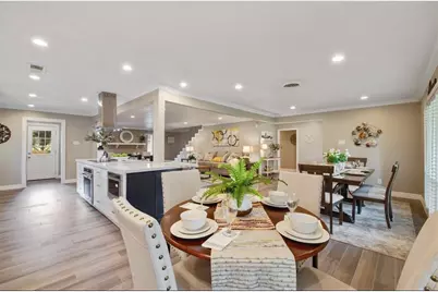 5026 Saxon Drive, Houston, TX 77092 - Photo 12