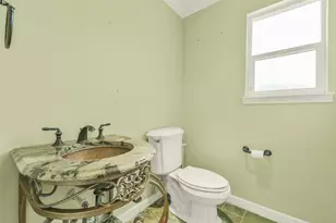 9143 Penn Manor Ct Ct, Houston, TX 77055 - Photo 20