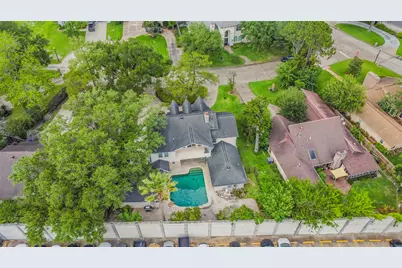 9143 Penn Manor Ct Court, Houston, TX 77055 - Photo 48