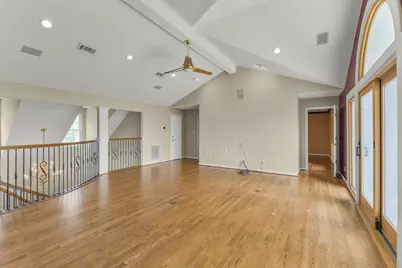 9143 Penn Manor Ct Court, Houston, TX 77055 - Photo 36