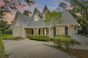 9143 Penn Manor Ct Ct, Houston, TX 77055 - Photo 1