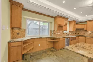 9143 Penn Manor Ct Ct, Houston, TX 77055 - Photo 18