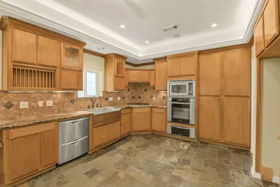 9143 Penn Manor Ct Court, Houston, TX 77055 - Photo 14