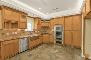 9143 Penn Manor Ct Ct, Houston, TX 77055 - Photo 14