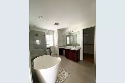 256 Westcott Street, Houston, TX 77007 - Photo 10