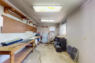 226 Driftwood Dr, Seabrook, TX 77586 - Photo 22