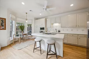 5591 Beverly Hill St, Houston, TX 77056 - Photo 6