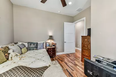 3730 Mendocino Drive, Galveston, TX 77554 - Photo 28