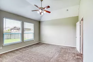 4810 Bay Vista Dr, Baytown, TX 77523 - Photo 10