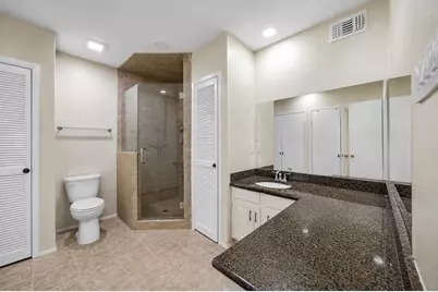2238 S Piney Point Road #109, Houston, TX 77063 - Photo 12