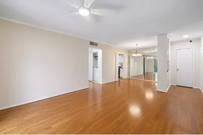2238 S Piney Point Road #109, Houston, TX 77063 - Photo 4