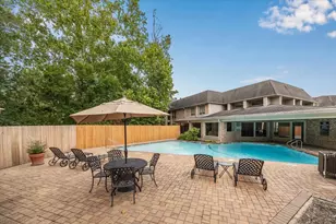 2238 S Piney Point Rd, Houston, TX 77063 - Photo 20