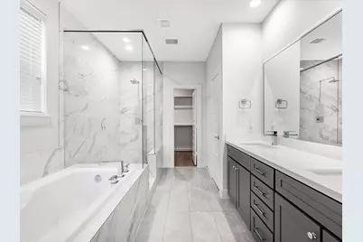 2727 Clinton Drive, Houston, TX 77020 - Photo 18