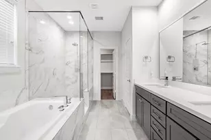 2727 Clinton Dr, Houston, TX 77020 - Photo 18