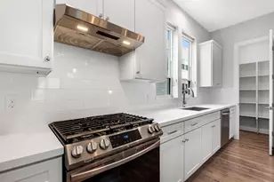 2727 Clinton Dr, Houston, TX 77020 - Photo 14