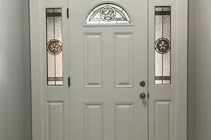 2302 E Shannon St, Deer Park, TX 77536 - Photo 2