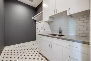 2413 Brun St, Houston, TX 77019 - Photo 20
