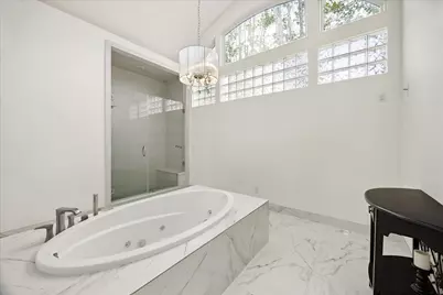 906 Peachwood Bend Drive, Houston, TX 77077 - Photo 38