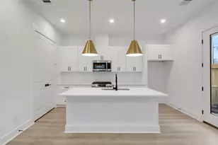 7707 Inwood Grv Ln, Houston, TX 77088 - Photo 6