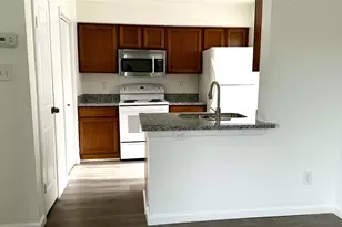 3900 Woodchase Dr, Houston, TX 77042 - Photo 4