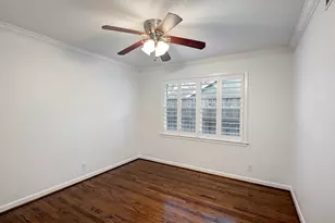 4606 Briarbend Dr, Houston, TX 77035 - Photo 12