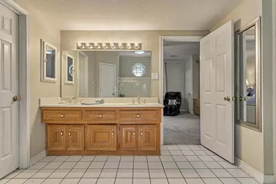 21514 Julie Lane, Tomball, TX 77377 - Photo 32