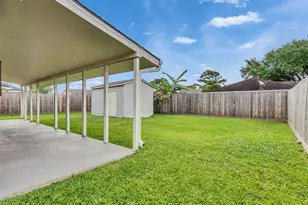 10027 Glenkirk Dr, Houston, TX 77089 - Photo 26