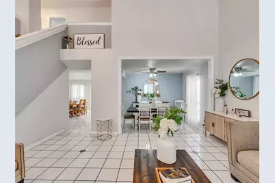 10027 Glenkirk Drive, Houston, TX 77089 - Photo 4