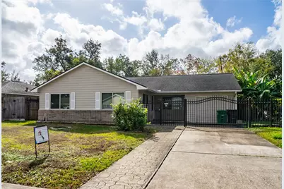 4833 Hummingbird Street, Houston, TX 77035 - Photo 1