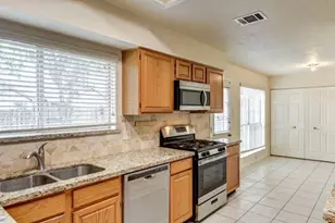 14222 Heather Falls Way, Houston, TX 77062 - Photo 14