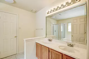 14222 Heather Falls Way, Houston, TX 77062 - Photo 16