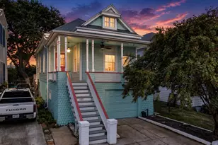 1322 24th St, Galveston, TX 77550 - Photo 1