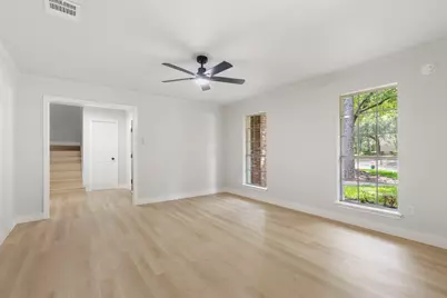 5614 Braxtonshire Court, Houston, TX 77069 - Photo 4