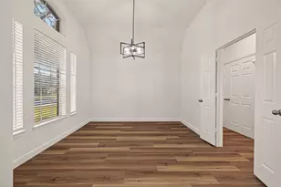 2834 Martina Dr, Friendswood, TX 77546 - Photo 6