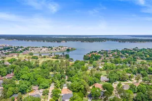 106 Lazy Springs Dr, Conroe, TX 77356 - Photo 50