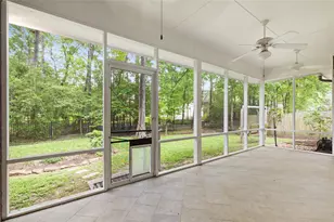 106 Lazy Springs Dr, Conroe, TX 77356 - Photo 44