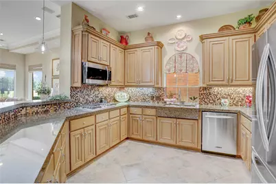 3911 Turnberry Drive, Sugar Land, TX 77479 - Photo 10