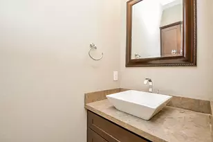 955 W 24th St, Houston, TX 77008 - Photo 18
