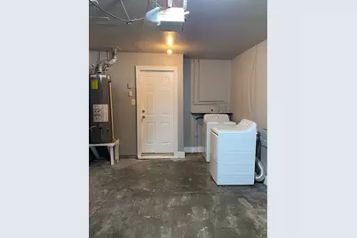 238 Sycamore Drive, Hitchcock, TX 77563 - Photo 16