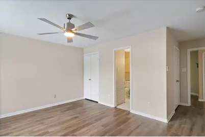 7814 Gladstone Street #A/B, Houston, TX 77051 - Photo 12