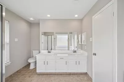 2414 Chelston Court, Sugar Land, TX 77478 - Photo 10