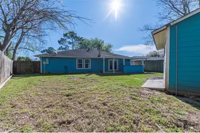 2810 Heritage Colony Drive, Webster, TX 77598 - Photo 4