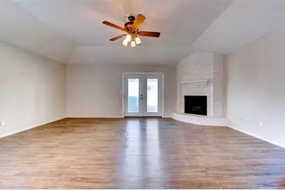 2810 Heritage Colony Drive, Webster, TX 77598 - Photo 26