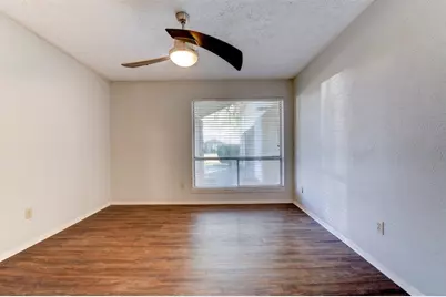 2810 Heritage Colony Drive, Webster, TX 77598 - Photo 20