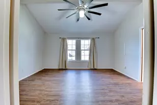 2810 Heritage Colony Dr, Webster, TX 77598 - Photo 26